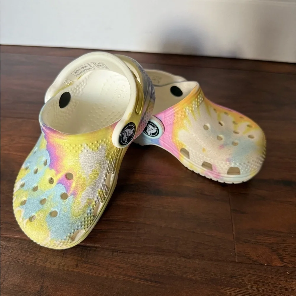 CROCS Kids Pastel Shoes in Yellow, Blue, and Pink-Size 5- Like New